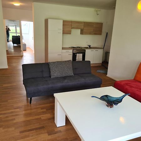 Gardenloft No4 - Enjoy Appartement Wenen Buitenkant foto