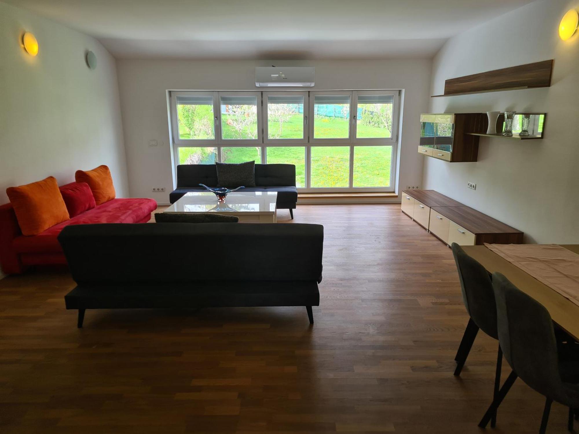 Gardenloft No4 - Enjoy Appartement Wenen Buitenkant foto